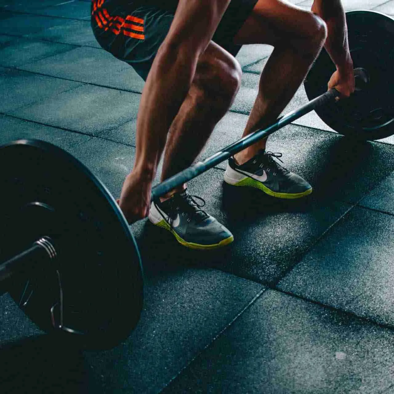 10 ways to stay motivated to workout Joining fitness communities