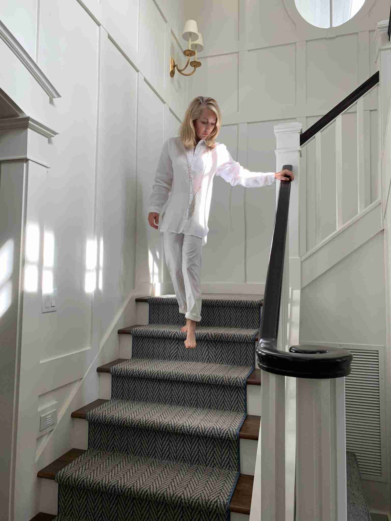 Panelling Wall Coastal white in Hampton Styled home 