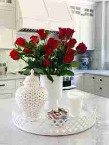 Roses in white kitchen
