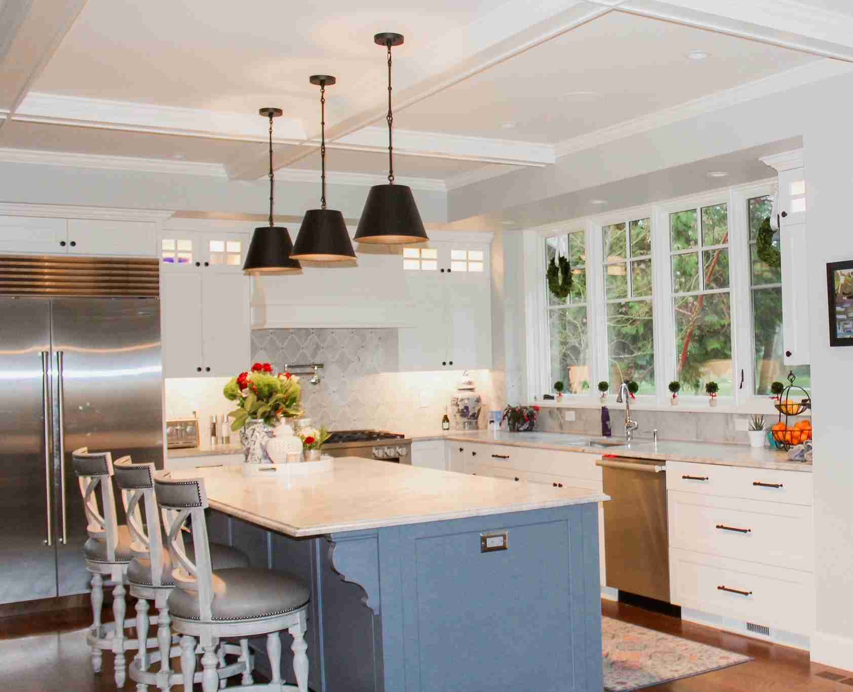 The best wall paint colors for kitchens with white cabinets – Gal Pal ...