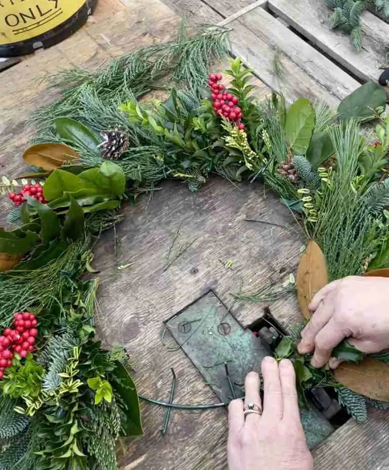 How To Make An Evergreen Wreath in 3 Easy Steps