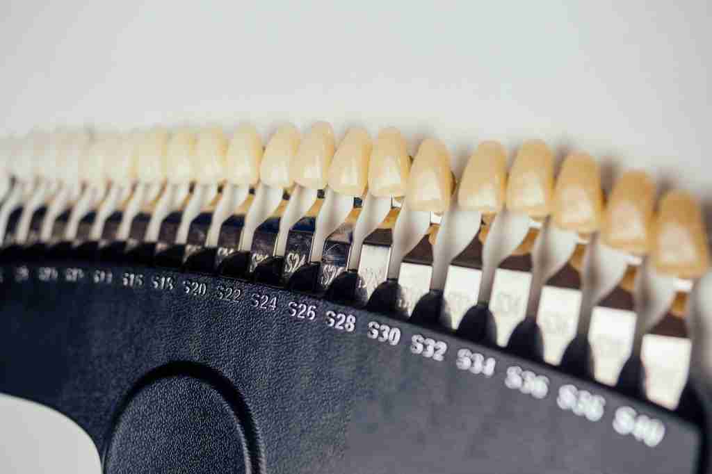teeth whitening tool