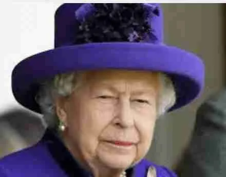 The Queen in purple