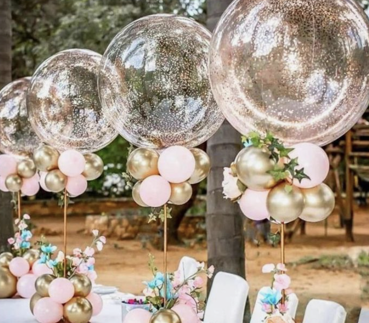 Balloon centerpiece