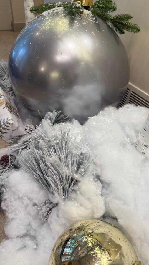 Elegant winter wonderland decorations