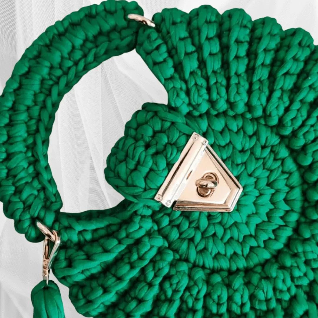 handwoven green handbag. Made in turkey